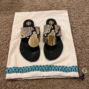 Tory burch Sandals size 7!